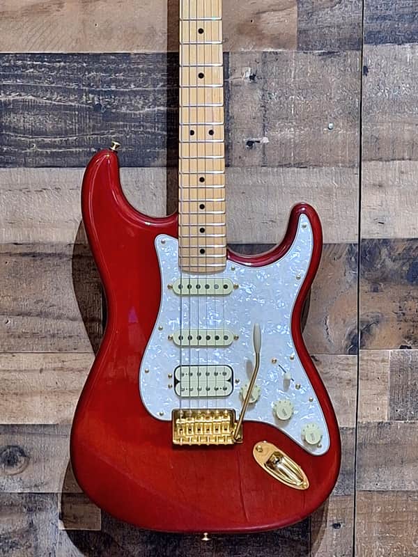 Fender Tash Sultana Signature Stratocaster 2020 - Present - Transparent Cherry image 1