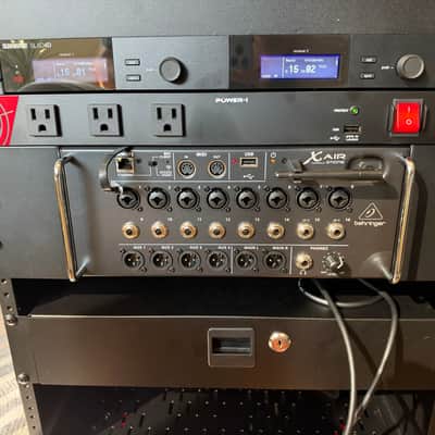 Behringer X Air XR16 Tablet-Controlled Digital Mixer 2014 - Present - Black image 1