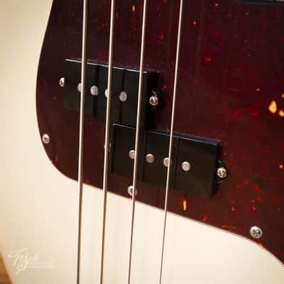 Fender American Professional II Precision Bass Olympic White 2021 image 16