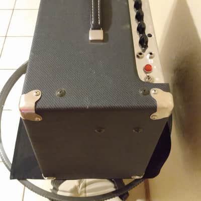 Peavey Classic 30 2-Channel 30-Watt 1x12" Guitar Combo Amp - Black Tweed w/ Cover image 9