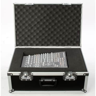 MUSIC STORE Universal Flight Case II (Black) - Hardware Case image 2