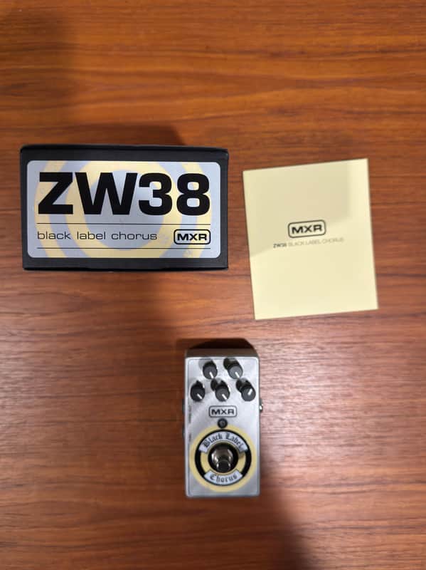 MXR ZW-38 Black Label Chorus | Reverb Canada