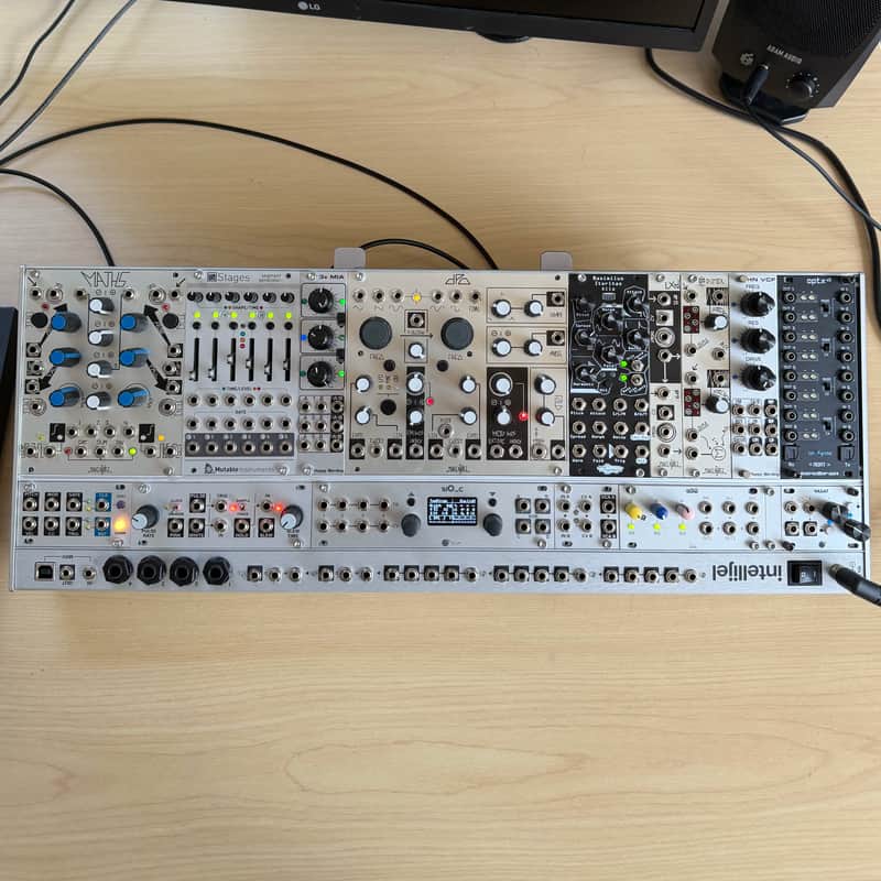 Intellijel 4U 104HP Palette Case - Silver image 1