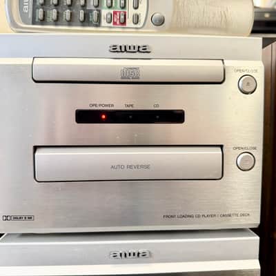AIWA XR-M30 Compact Disc Stereo System Receiver, Speakers, CD Player, Remote; Tested SEE VIDEO image 3