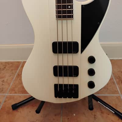 Schecter Diamond Series Ultra Bass 2010s - Satin White image 3