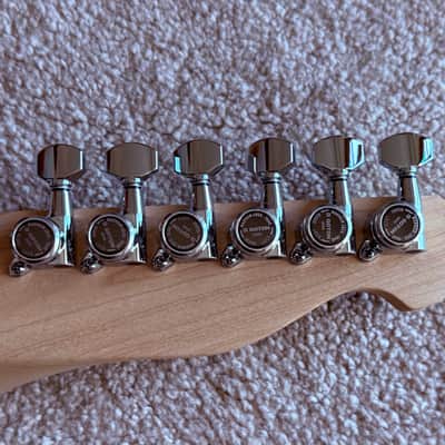 True Temperament Reverse T-Neck 2025 - Maple image 13