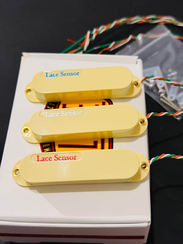 Fender Lace Sensors “Ultimate Triple”