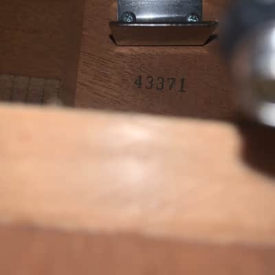 Larrivee OM-02 2000 - Wood image 5