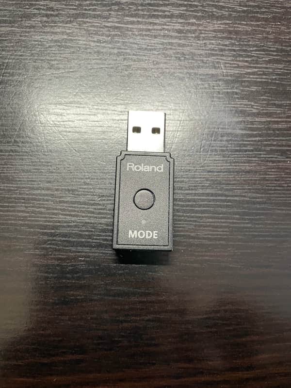 Roland WM-1D Wireless MIDI Adapter Dongle image 1