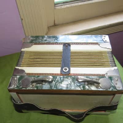 LUDWIG RAJA PICCOLO diatonic travel accordion image 10