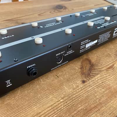 Rocktron MIDI Mate with power supply image 5