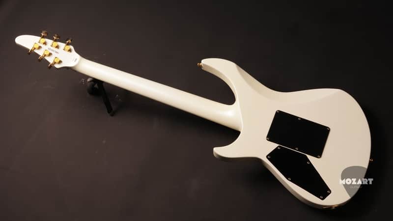 ESP Edwards E-HR-145III Horizon – Pearl White, Seymour Duncan