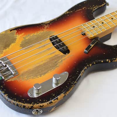 Shabat Panther STP Bass 3-Tone Sunburst MN image 9