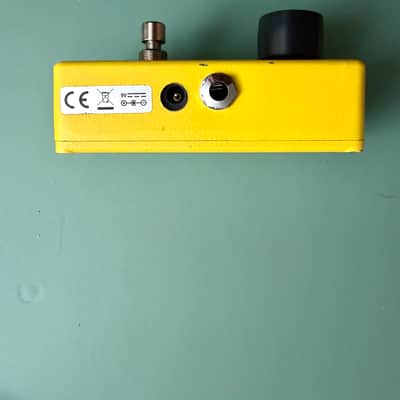 MXR M148 Micro Chorus 2005 - Present - Yellow image 2