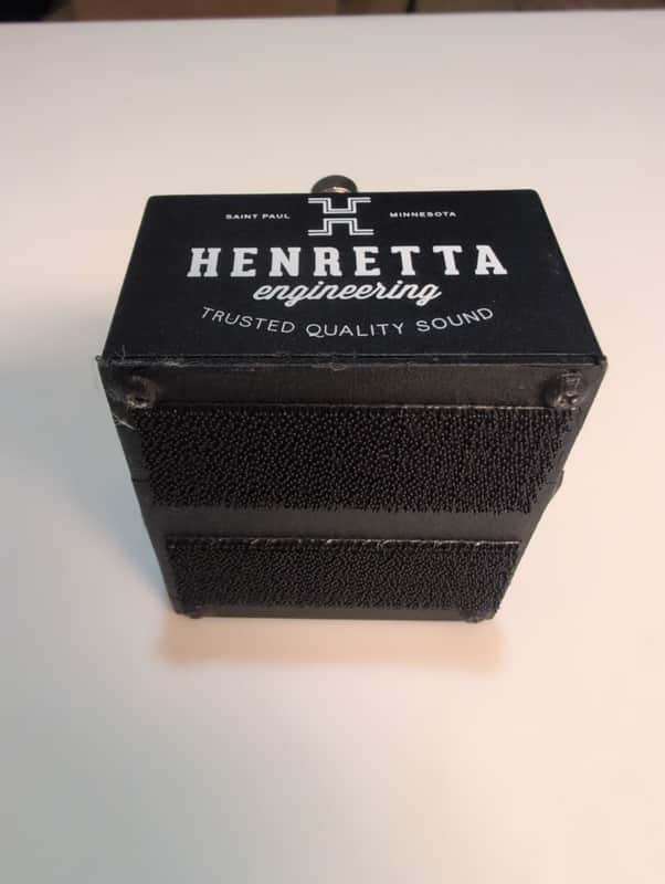 Henretta Engineering Black Hole Chorus 2025 - Black | Reverb