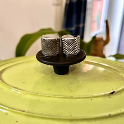 FENDER TELECASTER PRECISION BASS KNOBS 1968 image 4