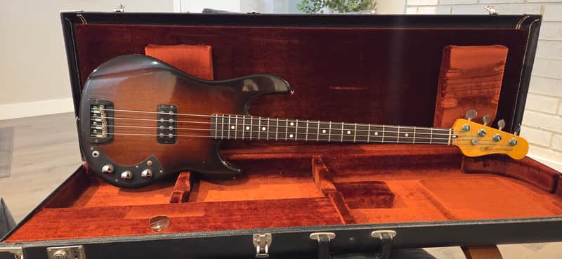 G&L L1000