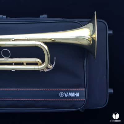 Yamaha Custom YTR 8310Z Bobby Shew Jazz trumpet case mouthpiece gamonbrass image 5