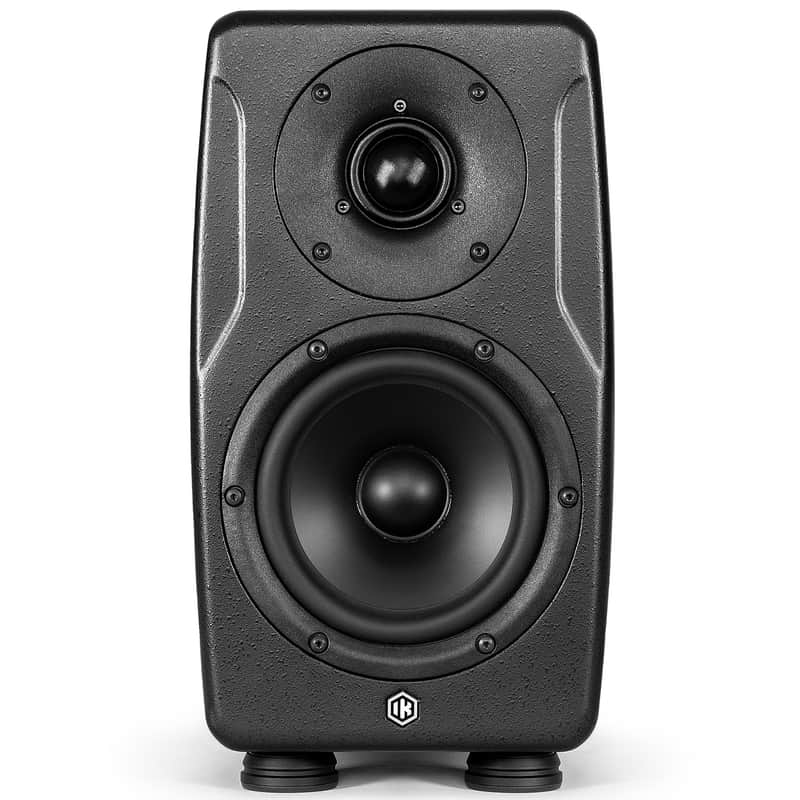 IK Multimedia iLoud Precision 5 MkII Active Studio Monitor - Single image 1