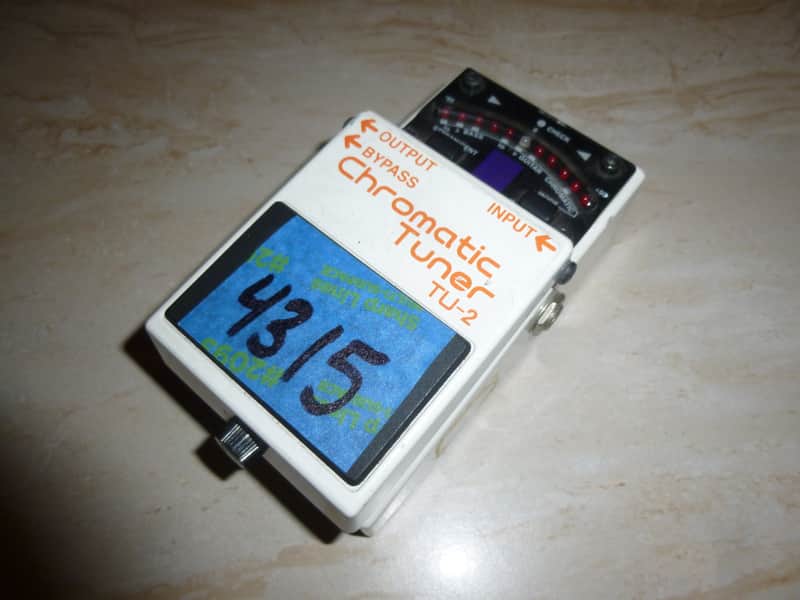 Boss TU-2 Chromatic Tuner (Dark Gray Label) 1998 - 2009 - White image 1