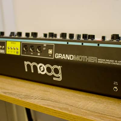 Moog Grandmother 32-Key Semi-Modular Analog Synthesizer 2018 - Present - Black / Multi-Colored Panel image 9