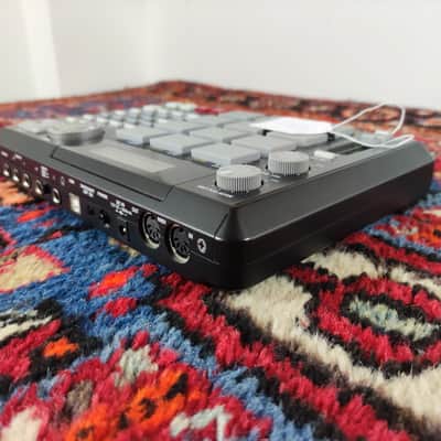 Akai MPC500 Music Production Center 2006 - 2013 - Black (Full Warranty) image 5