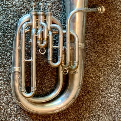JW York and sons 3 valve baritone horn with case mase in the USA image 1