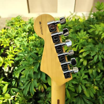 Fender American Series 3-Tone Sunburst FSR Stratocaster Strat Stevie Ray Vaughan 2003 image 10