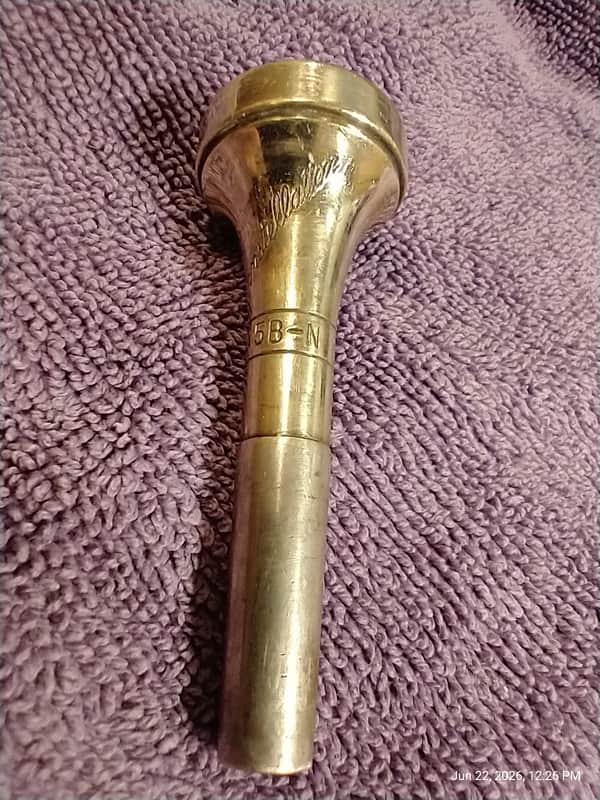 Vintage collectible C.G. Conn Constellation cornet mouthpiece image 1
