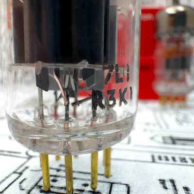 RCA (Mullard) 6922 E88CC (6DJ8) - Gold Pins Black Plates Top Getter Pair image 8