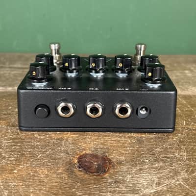 Keeley Dark Side Workstation V2 with Effect Order Switch 2016 - Present - Black image 7