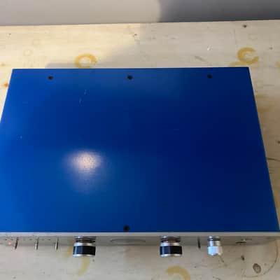 Alctron MP200 'neve' style preamp - silver image 2