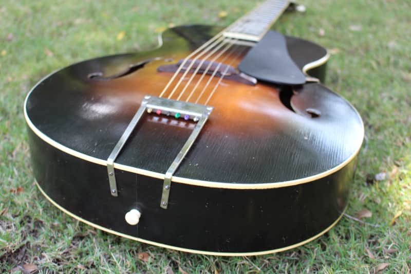 Beautiful Vintage 1930s-1940s Regal Acoustic Archtop Guitar Large