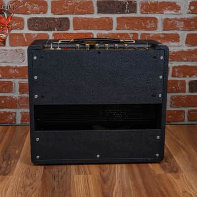 Marshall Studio Vintage SV20C "MK II" 20-Watt 1x10" Guitar Combo image 4