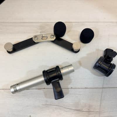 Samson C02 Small Diaphragm Condenser Pencil Microphone w/ Case & Accessories 2010's image 2