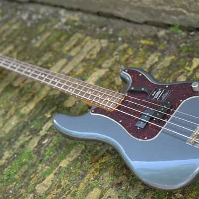 Fender Limited Edition Vintera II Road Worn '60s Precision Bass - Charcoal Frost Metallic image 5