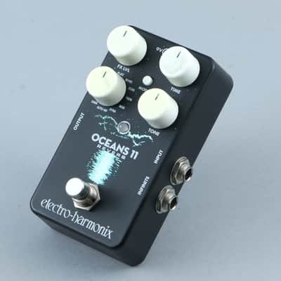 Electro-Harmonix Oceans 11 Reverb Guitar Effects Pedal P-30533