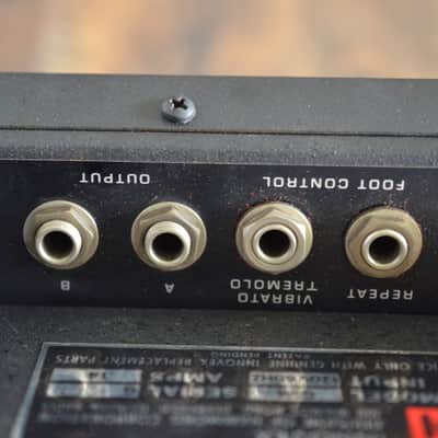 Hammond Innovex Condor GSM Vintage Multi Effect Guitar Synth Unit - Jimi Hendrix Black image 4