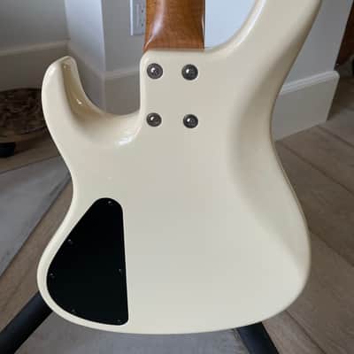 Sadowsky NYC Bass  MV4 image 2