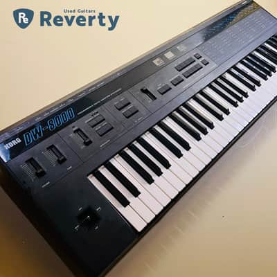 Korg DW-8000 8-Voice 61-Key Synthesizer Made in Japan 100v Used