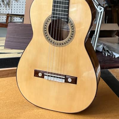Luis Fernandez de Cordoba FE17 small classical guitar 2016-2024 - Shellac image 1
