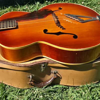 *Rare* 1946 SILVERTONE by Gretsch w/Geib case image 4