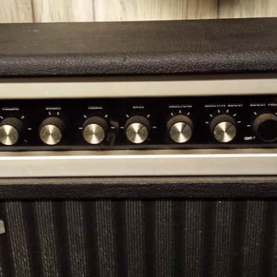Kasino 200 Bass amp 1970's U200-2/K802 8x10 100 watt RMS combo amp Kustom image 2