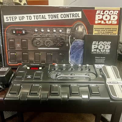 Line 6 Floor POD Plus Multi-Effect and Amp Modeler | Reverb