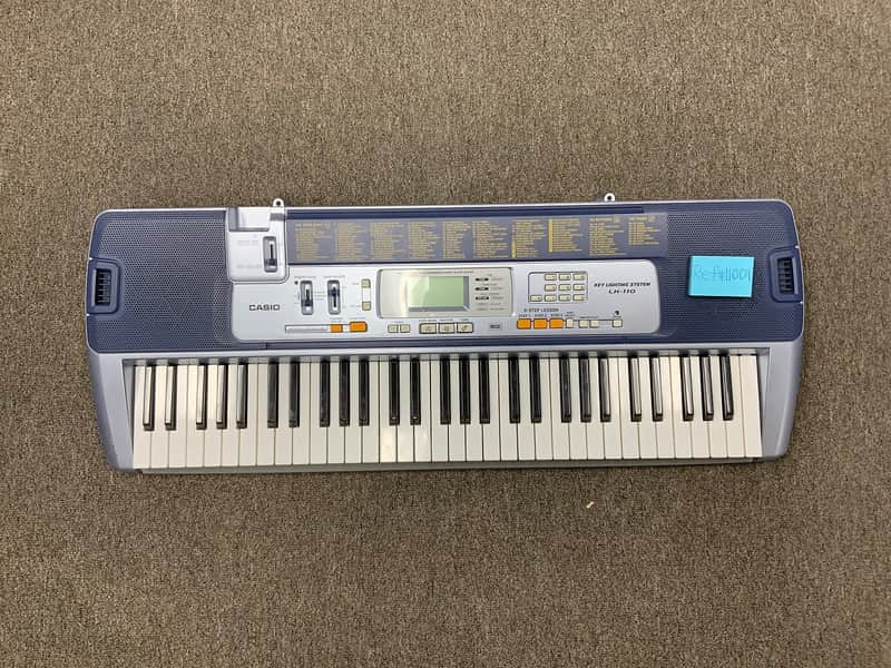 CASIO 61鍵 キーボード KEY LIGHTING SYSTEM Casio LK-100 61 Key Electronic Keyboard With Key Lighting System