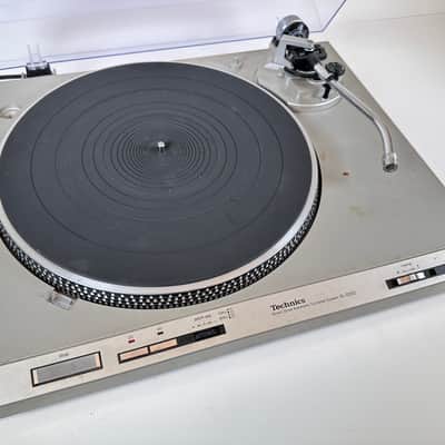 Technics SL-D202 Direct Drive Turntable Vintage Record Player image 3