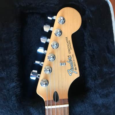 Fender Stratocaster/Splattercaster 2003/04 Blue image 10
