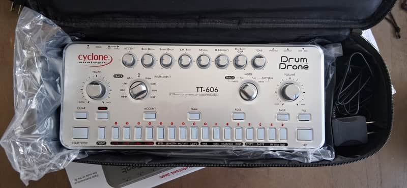 Cyclone Analogic TT-606 Drum Drone 2016 - Silver image 1
