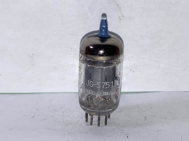 1956 GE 5751 Triple Mica Mil-Spec Tube, High Testing image 1