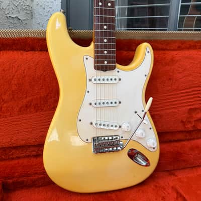 1987 Fender American Vintage '62 Stratocaster Olympic White (Early Corona Production AV62 - AVRI '62). image 25